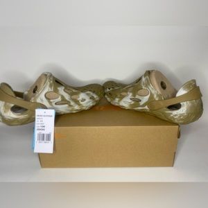 NIB Men’s Merrell Hydro Moc x Huckberry Collaboration slide/Size 10